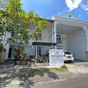 Reddoorz Near Kantor Walikota Manado